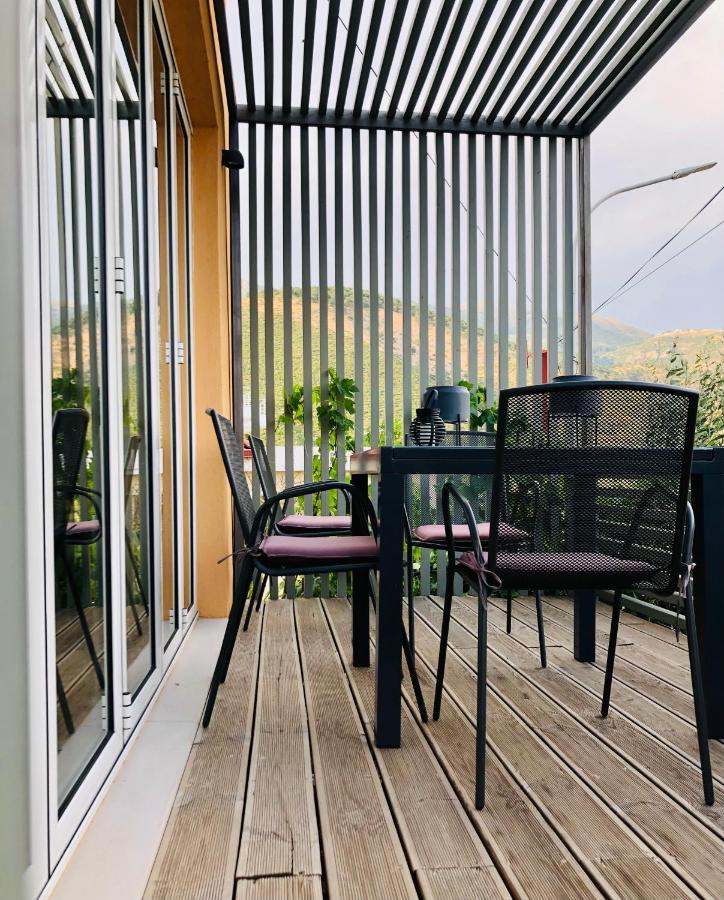 Tzavelitiko Home Himare Buitenkant foto