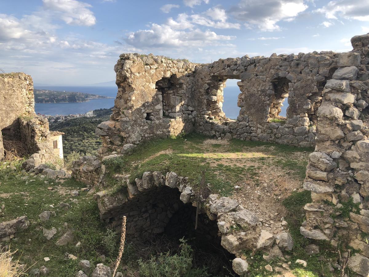 Tzavelitiko Home Himare Buitenkant foto
