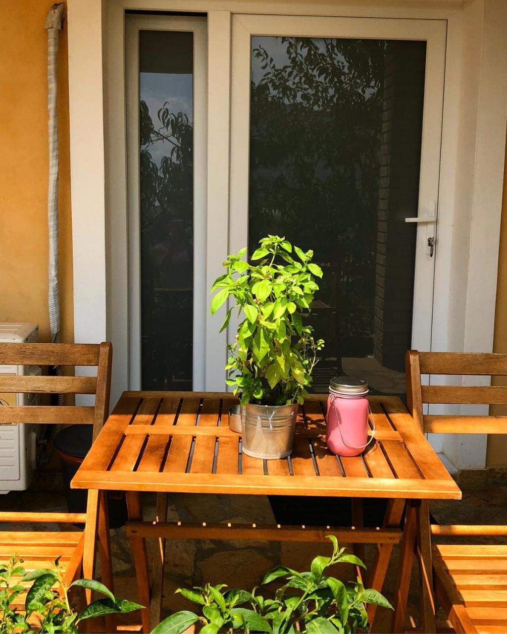 Tzavelitiko Home Himare Buitenkant foto