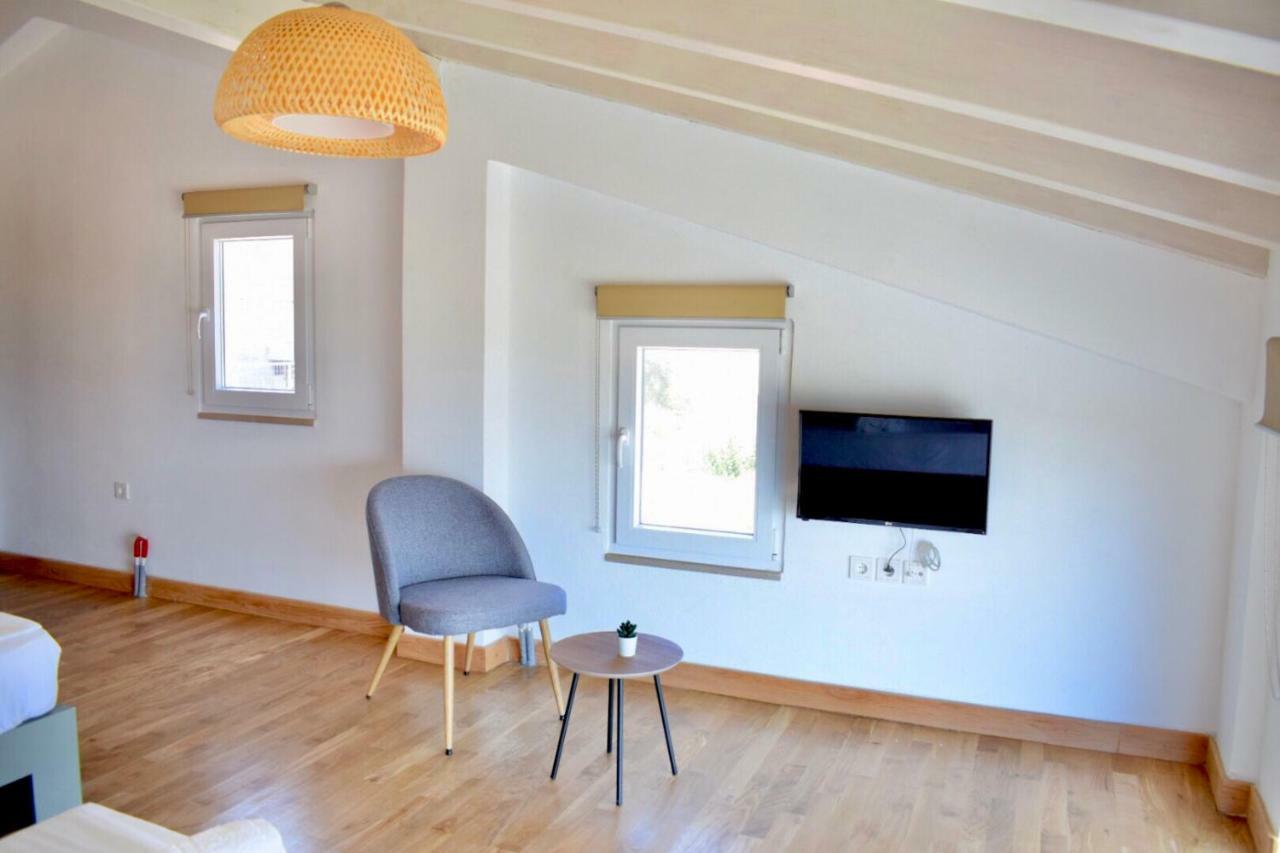 Tzavelitiko Home Himare Buitenkant foto