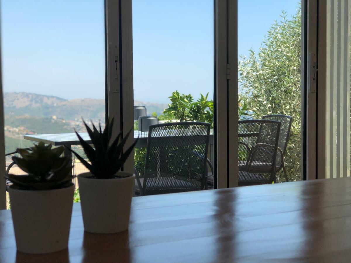 Tzavelitiko Home Himare Buitenkant foto