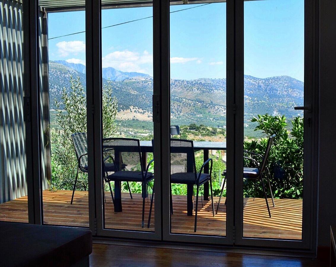 Tzavelitiko Home Himare Buitenkant foto